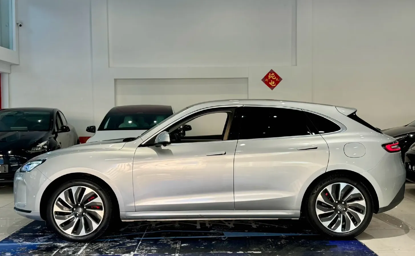 2022 Isuzu Mu-X 2.0T 220HP L4 8AT,autocango,china used car exporter,china ev exporter,chinese used car exporter,chinese used ev exporter