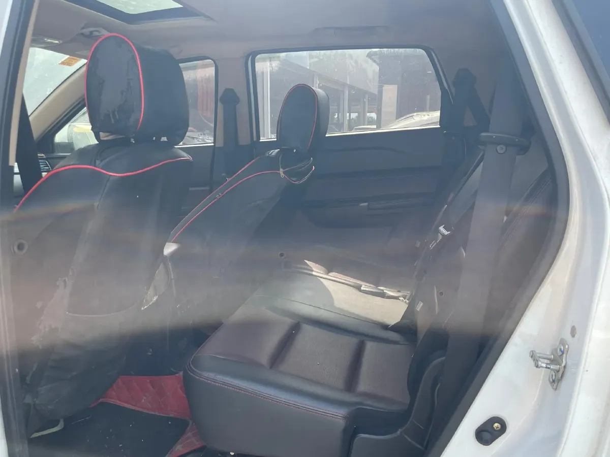 2017 LiFan XuanLang 1.8L 133HP L4 5MT,autocango,china used car exporter,china ev exporter,chinese used car exporter,chinese used ev exporter