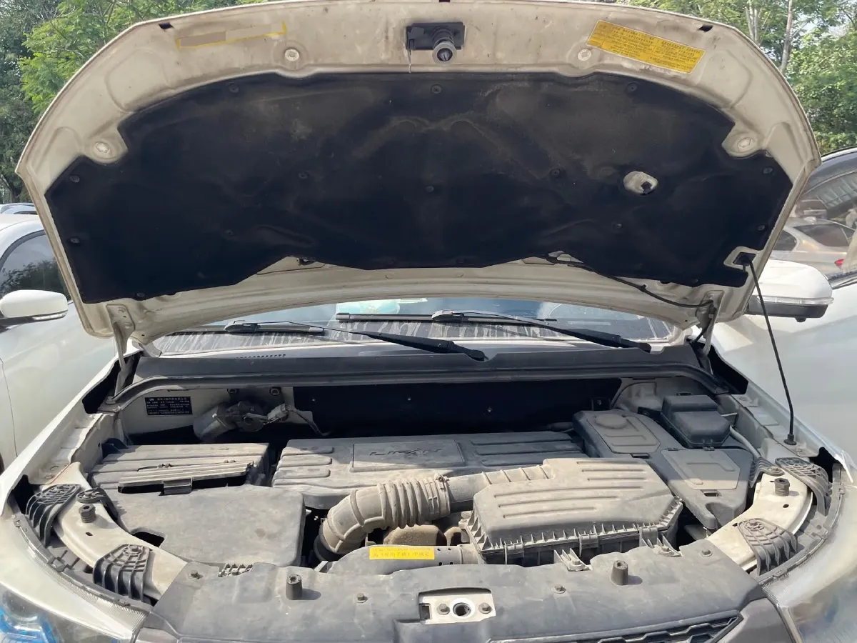 2017 LiFan XuanLang 1.8L 133HP L4 5MT,autocango,china used car exporter,china ev exporter,chinese used car exporter,chinese used ev exporter