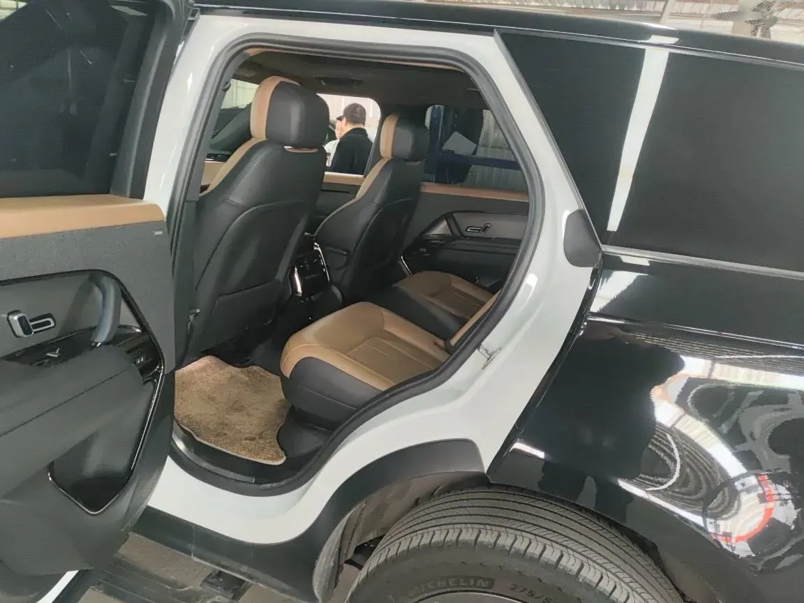 2023 Land Rover Range Rover Sport 3.0T 400HP L6 8AT,autocango,china used car exporter,china ev exporter,chinese used car exporter,chinese used ev exporter