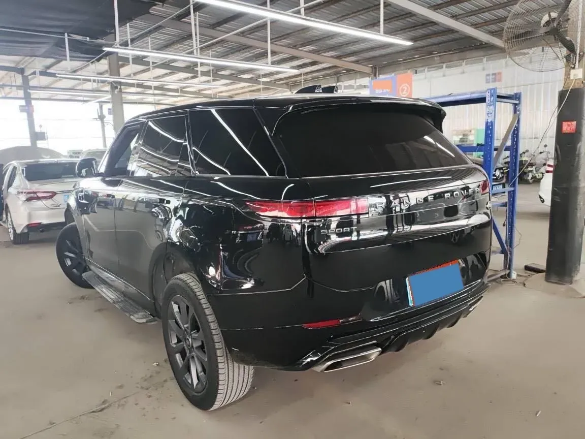 2023 Land Rover Range Rover Sport 3.0T 400HP L6 8AT,autocango,china used car exporter,china ev exporter,chinese used car exporter,chinese used ev exporter