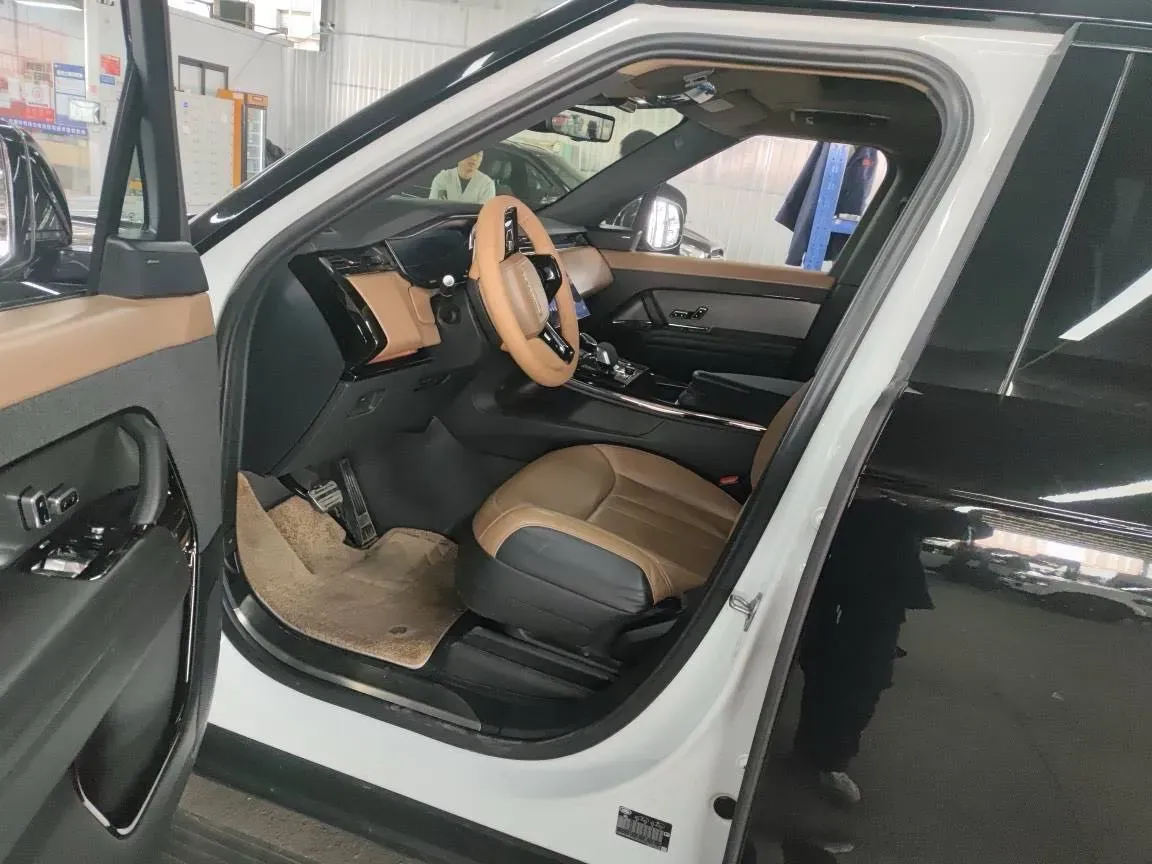 2023 Land Rover Range Rover Sport 3.0T 400HP L6 8AT,autocango,china used car exporter,china ev exporter,chinese used car exporter,chinese used ev exporter