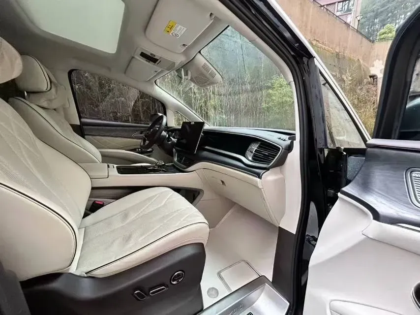 2024 Denza D9 1.5T 139HP L4 E-CVT PHEV 40KWH,autocango,china used car exporter,china ev exporter,chinese used car exporter,chinese used ev exporter