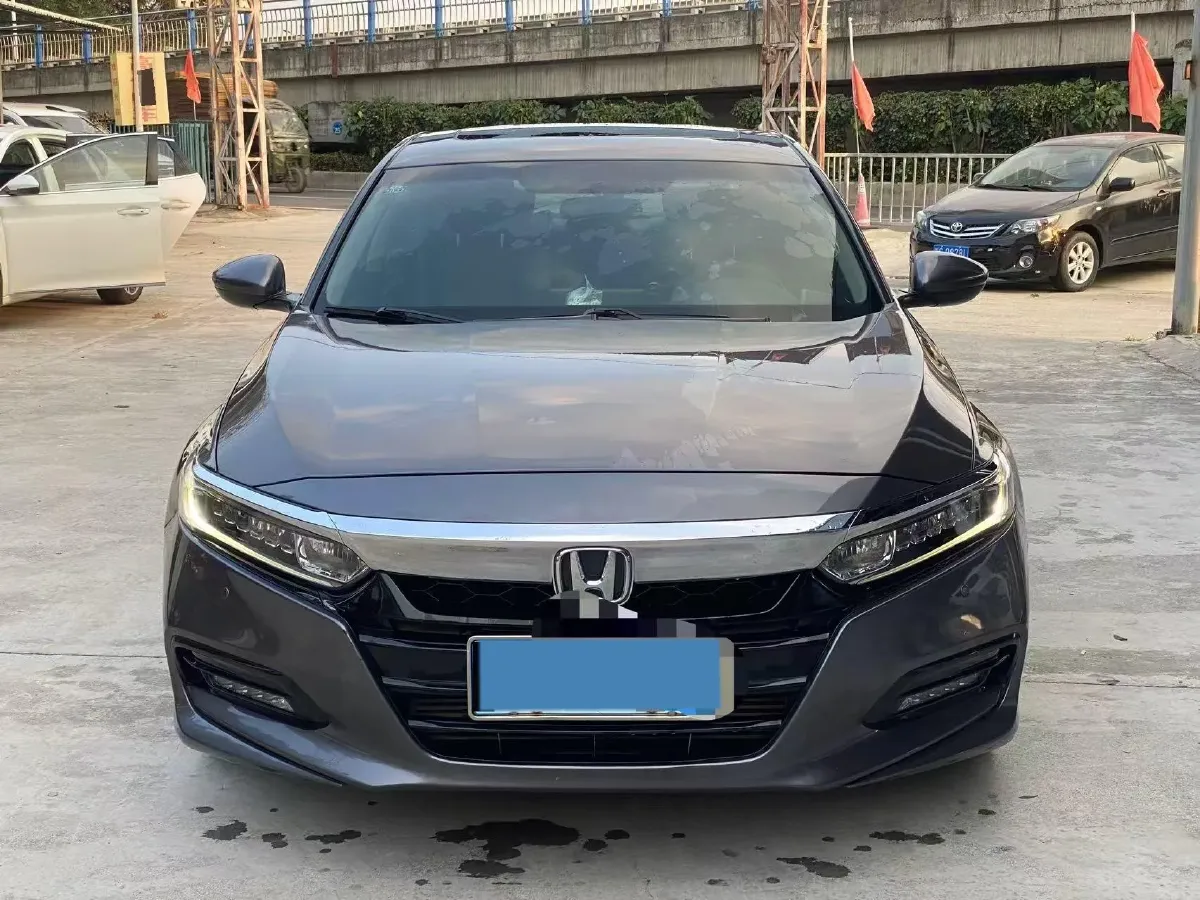 2018 Honda Accord 1.5T 194HP L4 CVT,autocango,china used car exporter,china ev exporter,chinese used car exporter,chinese used ev exporter
