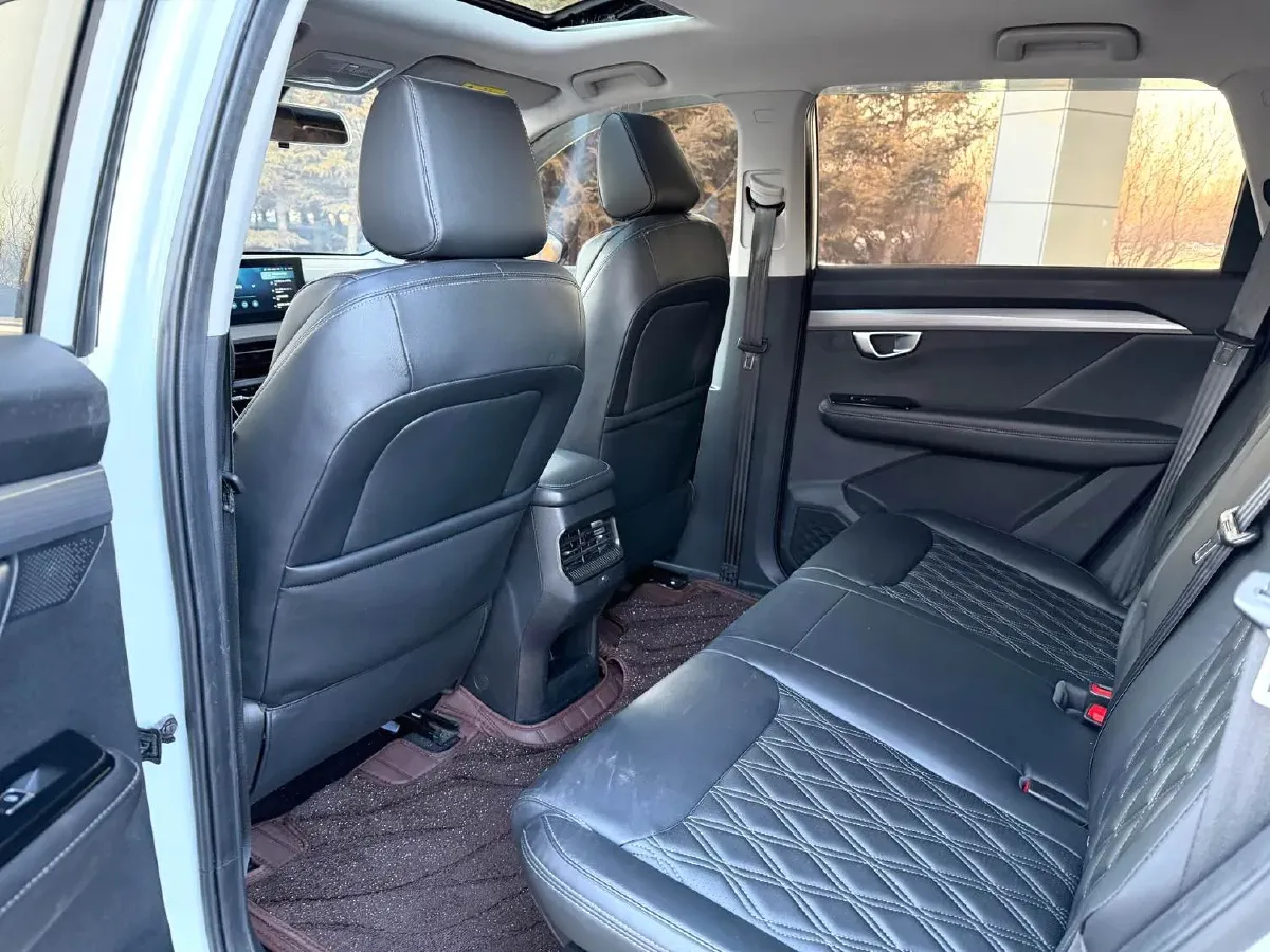 2022 WuLing XingChen 2.0L 136HP L4 1DHT Hybrid 1.8KWH,autocango,china used car exporter,china ev exporter,chinese used car exporter,chinese used ev exporter