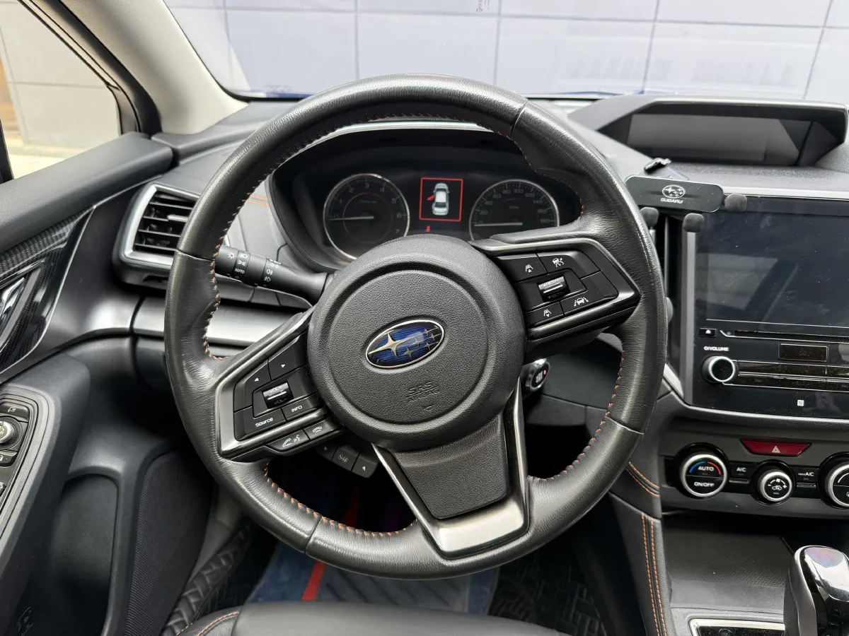 2018 Subaru XV 2.0L 156HP H4 CVT,autocango,china used car exporter,china ev exporter,chinese used car exporter,chinese used ev exporter