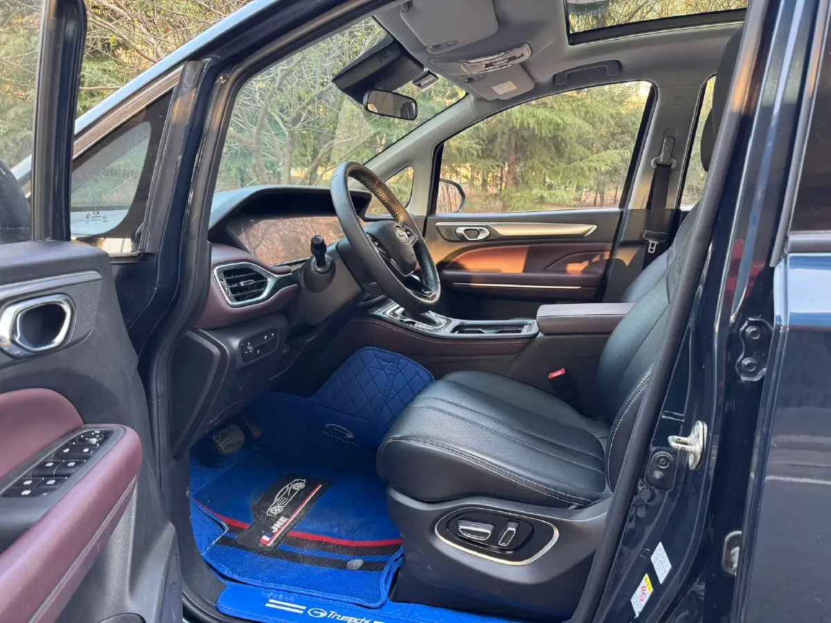 2021 GAC Trumpchi M6 1.5T 169HP L4 7DCT,autocango,china used car exporter,china ev exporter,chinese used car exporter,chinese used ev exporter