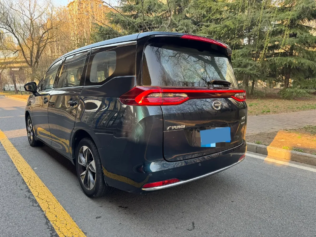 2021 GAC Trumpchi M6 1.5T 169HP L4 7DCT,autocango,china used car exporter,china ev exporter,chinese used car exporter,chinese used ev exporter