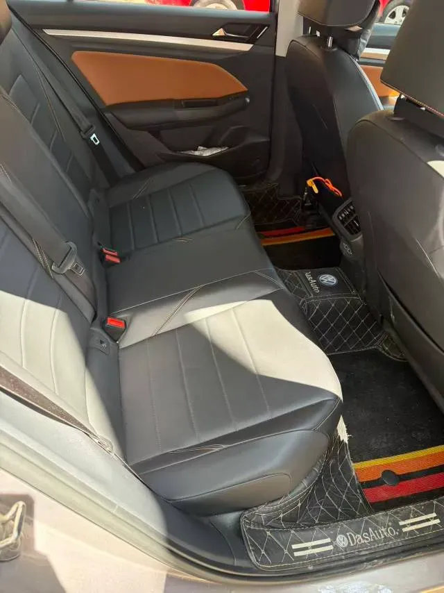 2023 Volkswagen Bora 1.2T 116HP L4 7DCT,autocango,china used car exporter,china ev exporter,chinese used car exporter,chinese used ev exporter