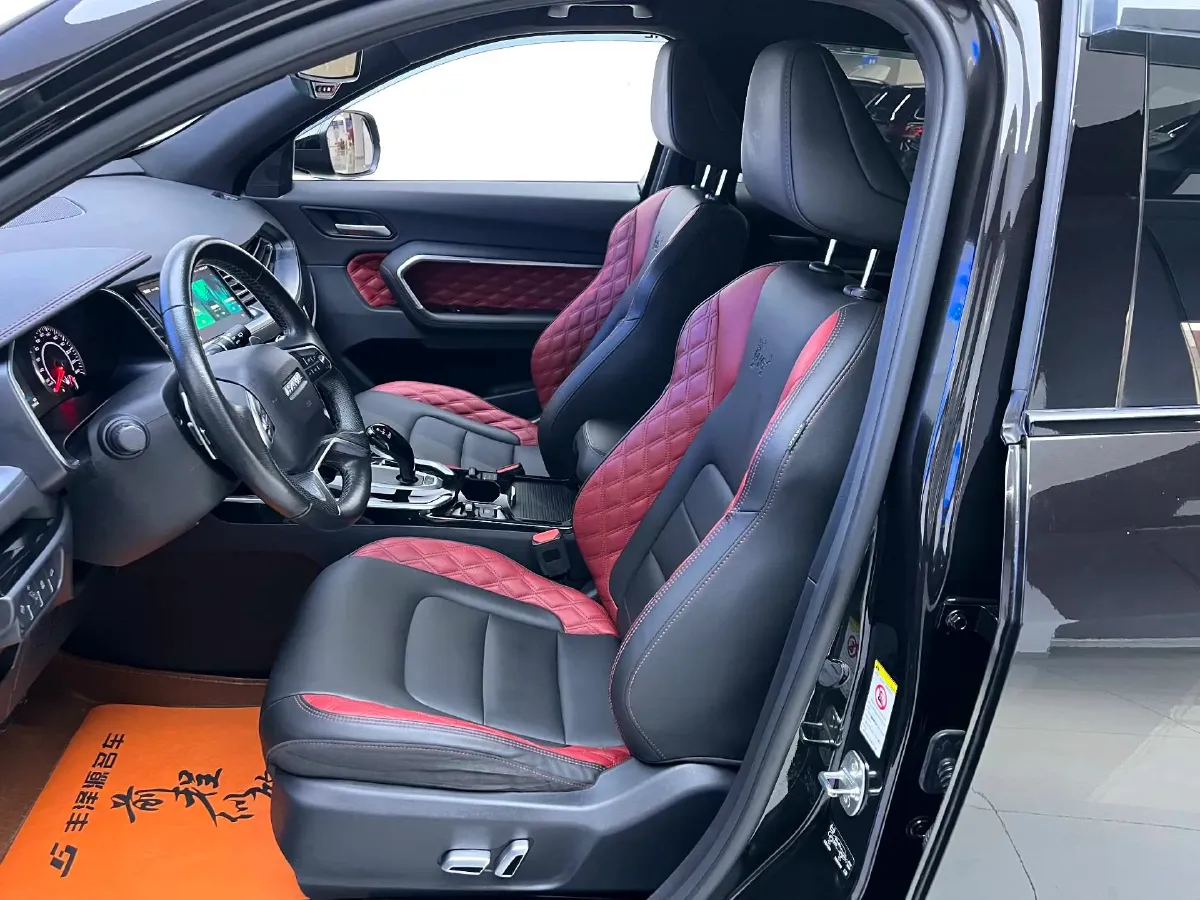 2020 Haval H6 2.0T 224HP L4 7DCT,autocango,china used car exporter,china ev exporter,chinese used car exporter,chinese used ev exporter