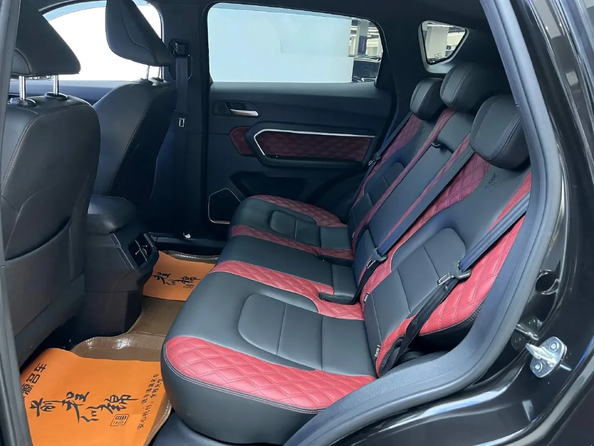 2020 Haval H6 2.0T 224HP L4 7DCT,autocango,china used car exporter,china ev exporter,chinese used car exporter,chinese used ev exporter