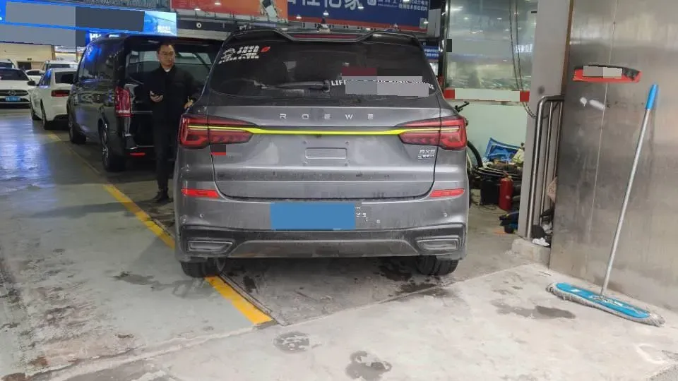 2021 Roewe RX5 1.5T 181HP L4 7DCT,autocango,china used car exporter,china ev exporter,chinese used car exporter,chinese used ev exporter