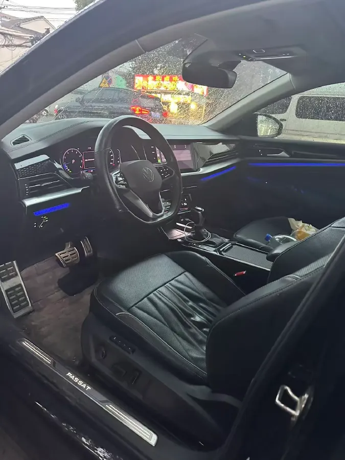 2023 Volkswagen Passat 2.0T 220HP L4 7DCT,autocango,china used car exporter,china ev exporter,chinese used car exporter,chinese used ev exporter