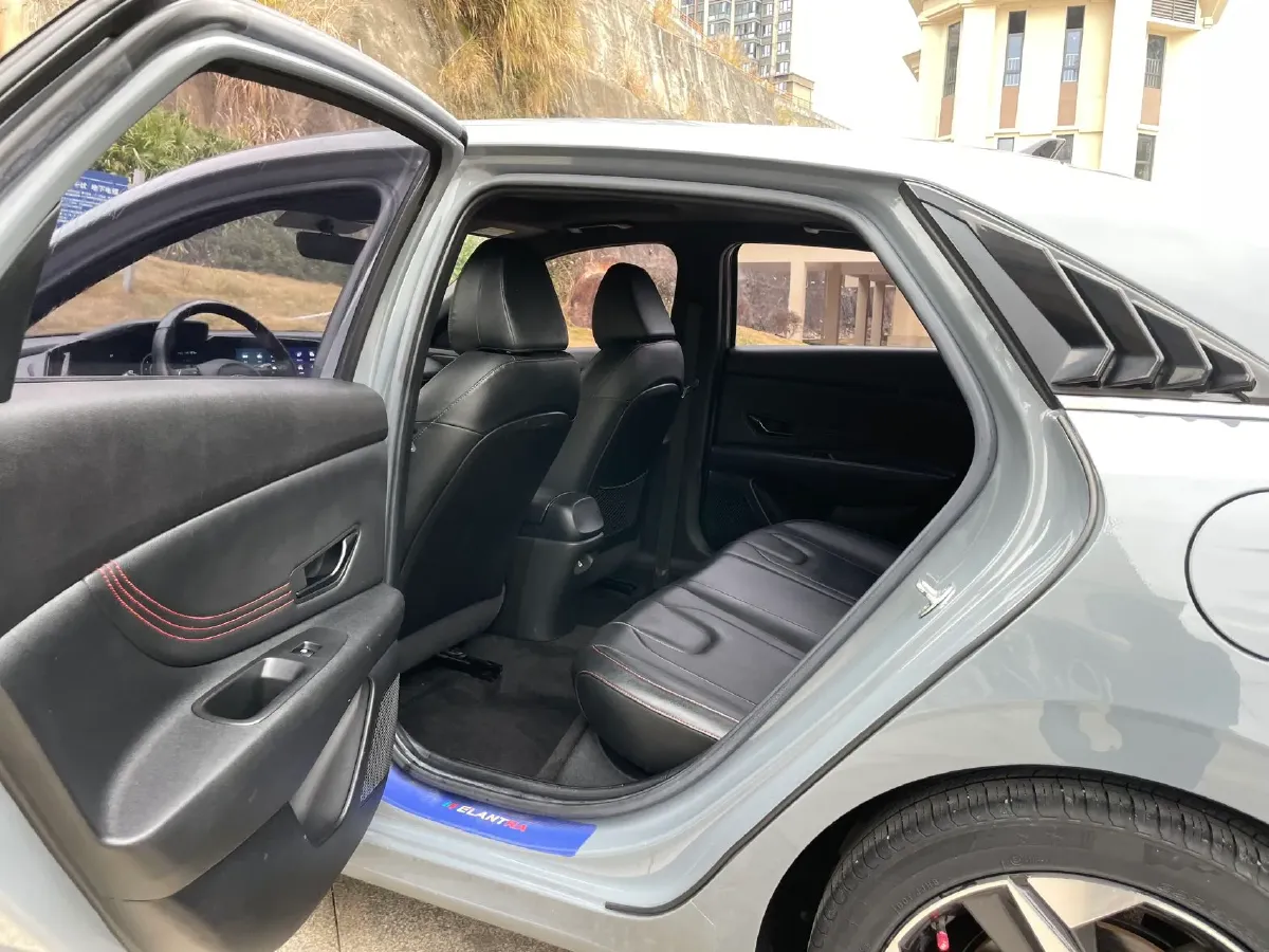 2021 Hyundai Elantra 1.4T 140HP L4 7DCT,autocango,china used car exporter,china ev exporter,chinese used car exporter,chinese used ev exporter