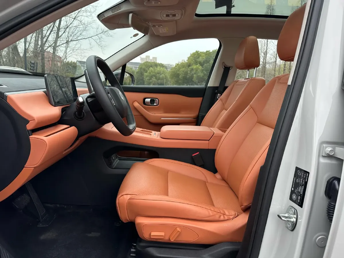 2024 Leapmotor C10 BEV 69.9KWH,autocango,china used car exporter,china ev exporter,chinese used car exporter,chinese used ev exporter