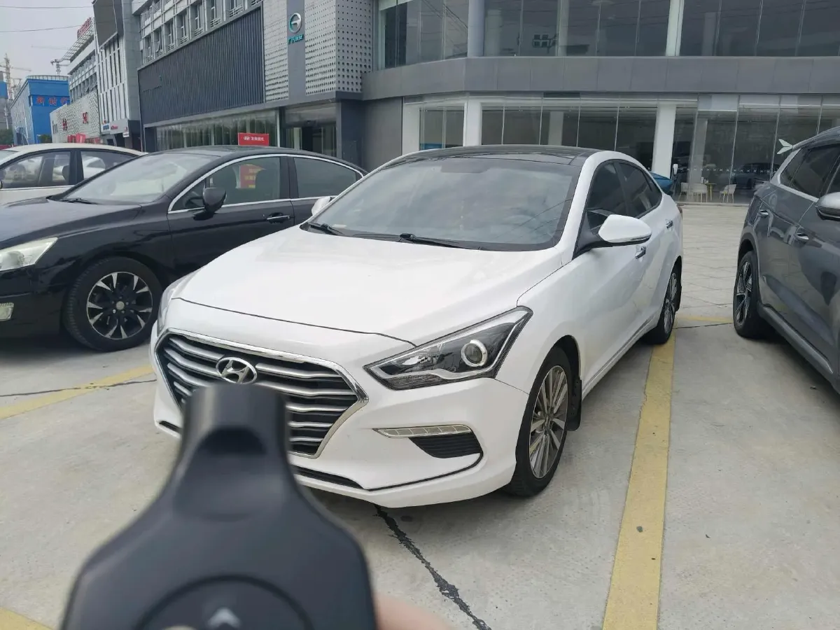 2017 Hyundai Mistra 1.8L 143HP L4 6AT,autocango,china used car exporter,china ev exporter,chinese used car exporter,chinese used ev exporter
