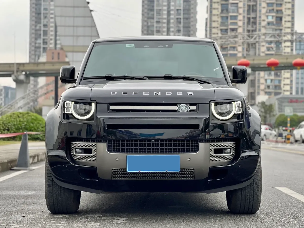 2024 Land Rover Defender 3.0T 400HP L6 8AT,autocango,china used car exporter,china ev exporter,chinese used car exporter,chinese used ev exporter
