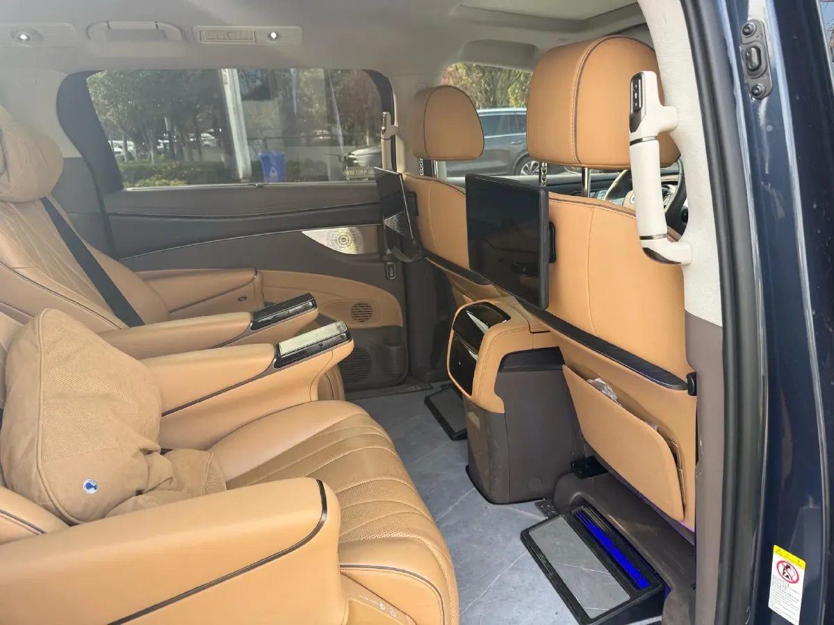 2022 Mercedes-Benz GLC Class 2.0T 197HP L4 9AT,autocango,china used car exporter,china ev exporter,chinese used car exporter,chinese used ev exporter