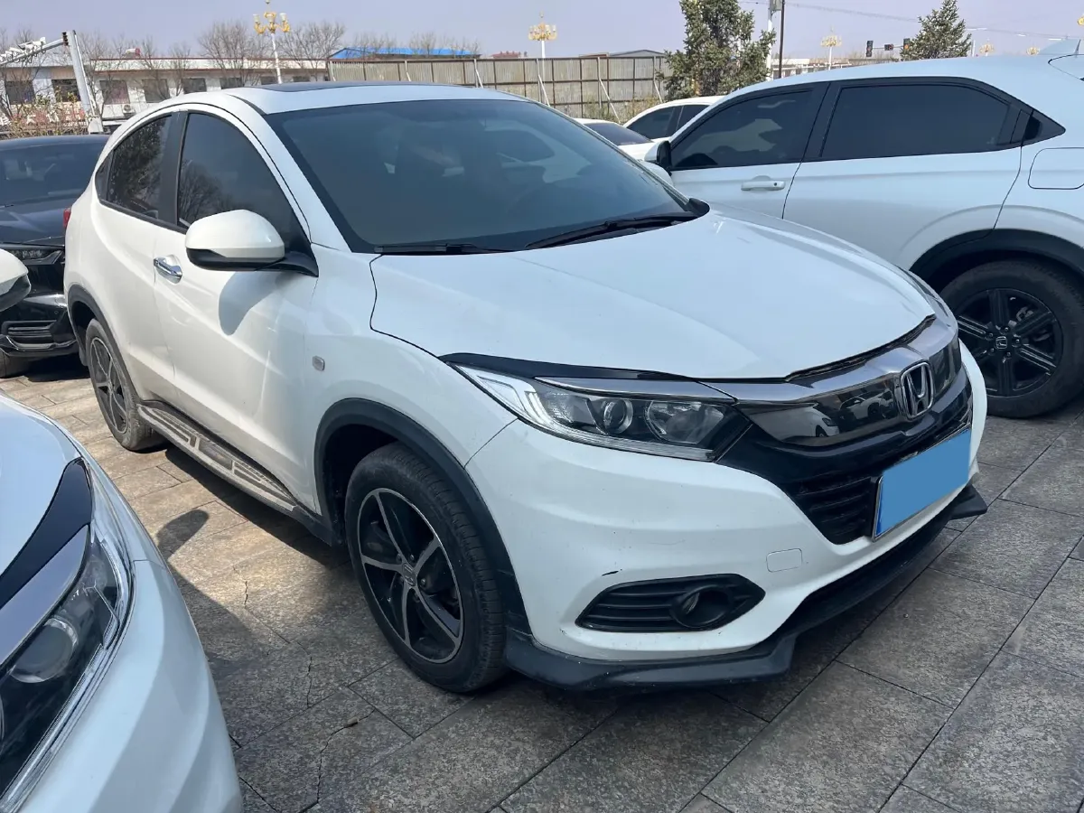 2022 Honda Vezel 1.5L 131HP L4 CVT,autocango,china used car exporter,china ev exporter,chinese used car exporter,chinese used ev exporter