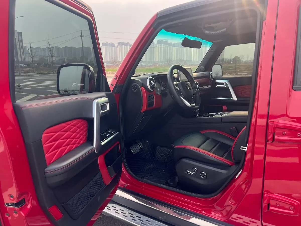 2018 Beijing BJ40 2.3T 250HP L4 6AT,autocango,china used car exporter,china ev exporter,chinese used car exporter,chinese used ev exporter