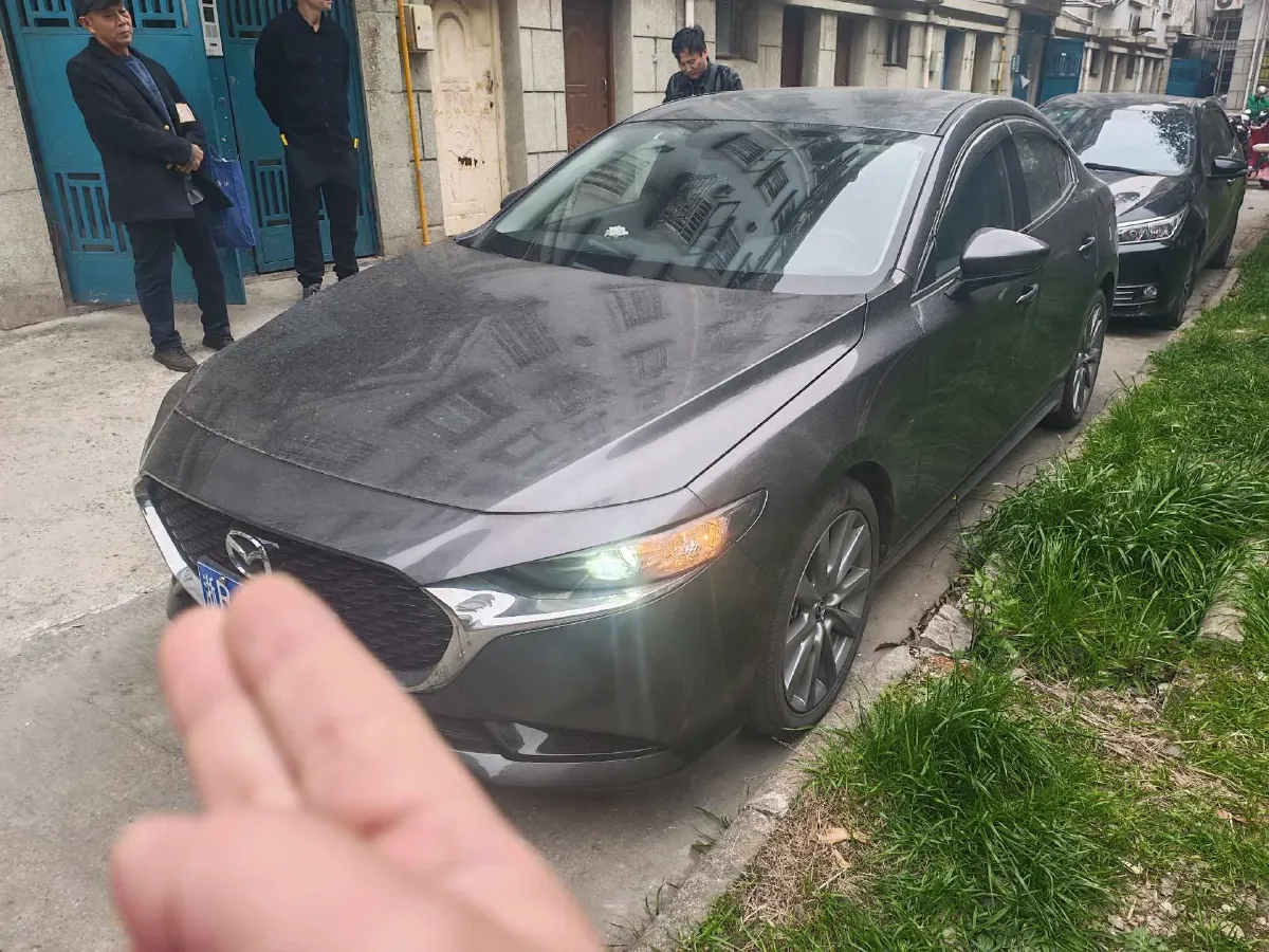 2023 Mazda 3 Axela 2.0L 158HP L4 6AT,autocango,china used car exporter,china ev exporter,chinese used car exporter,chinese used ev exporter