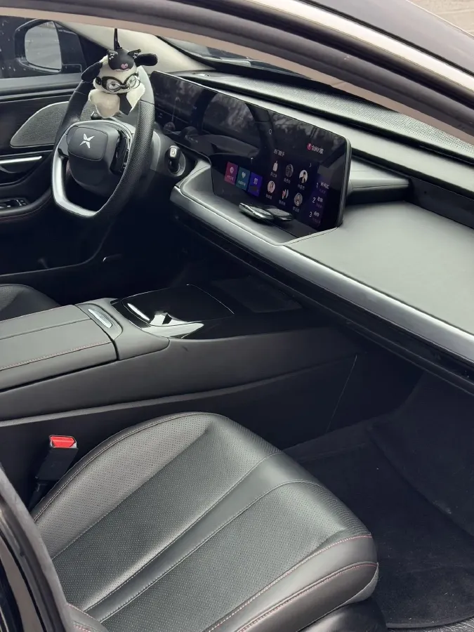 2021 Xpeng P7 BEV 60.2KWH,autocango,china used car exporter,china ev exporter,chinese used car exporter,chinese used ev exporter