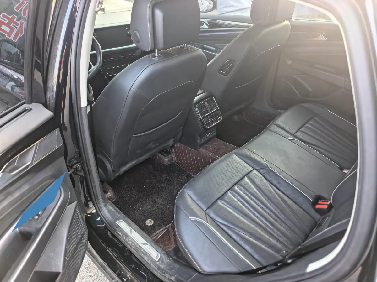 2024 Volkswagen Passat 2.0T 220HP L4 7DCT,autocango,china used car exporter,china ev exporter,chinese used car exporter,chinese used ev exporter