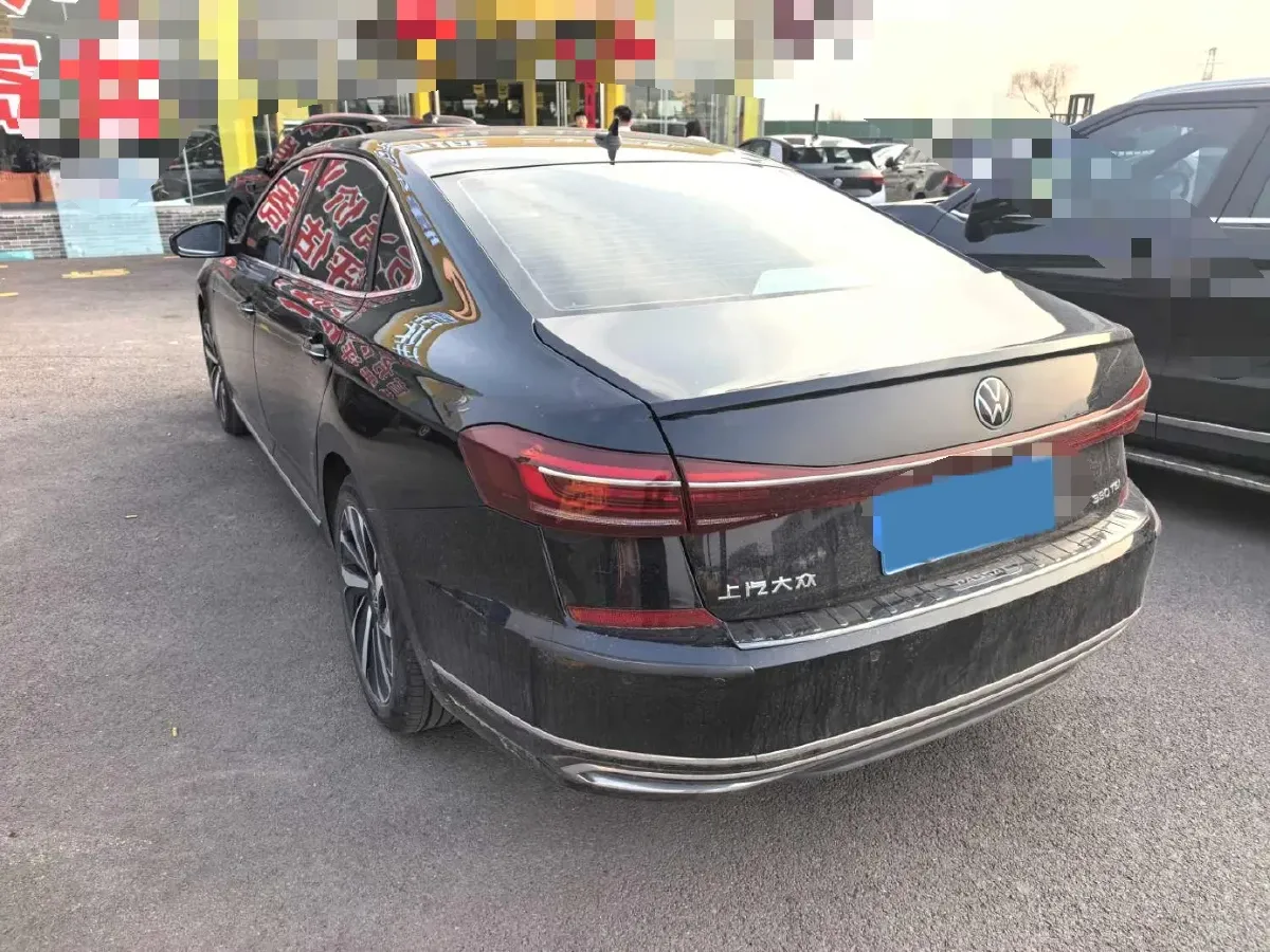 2024 Volkswagen Passat 2.0T 220HP L4 7DCT,autocango,china used car exporter,china ev exporter,chinese used car exporter,chinese used ev exporter