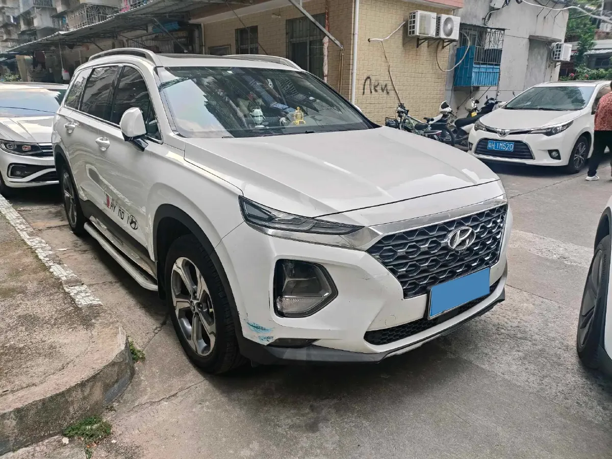 2019 Hyundai Santafe 2.0T 240HP L4 8AT,autocango,china used car exporter,china ev exporter,chinese used car exporter,chinese used ev exporter