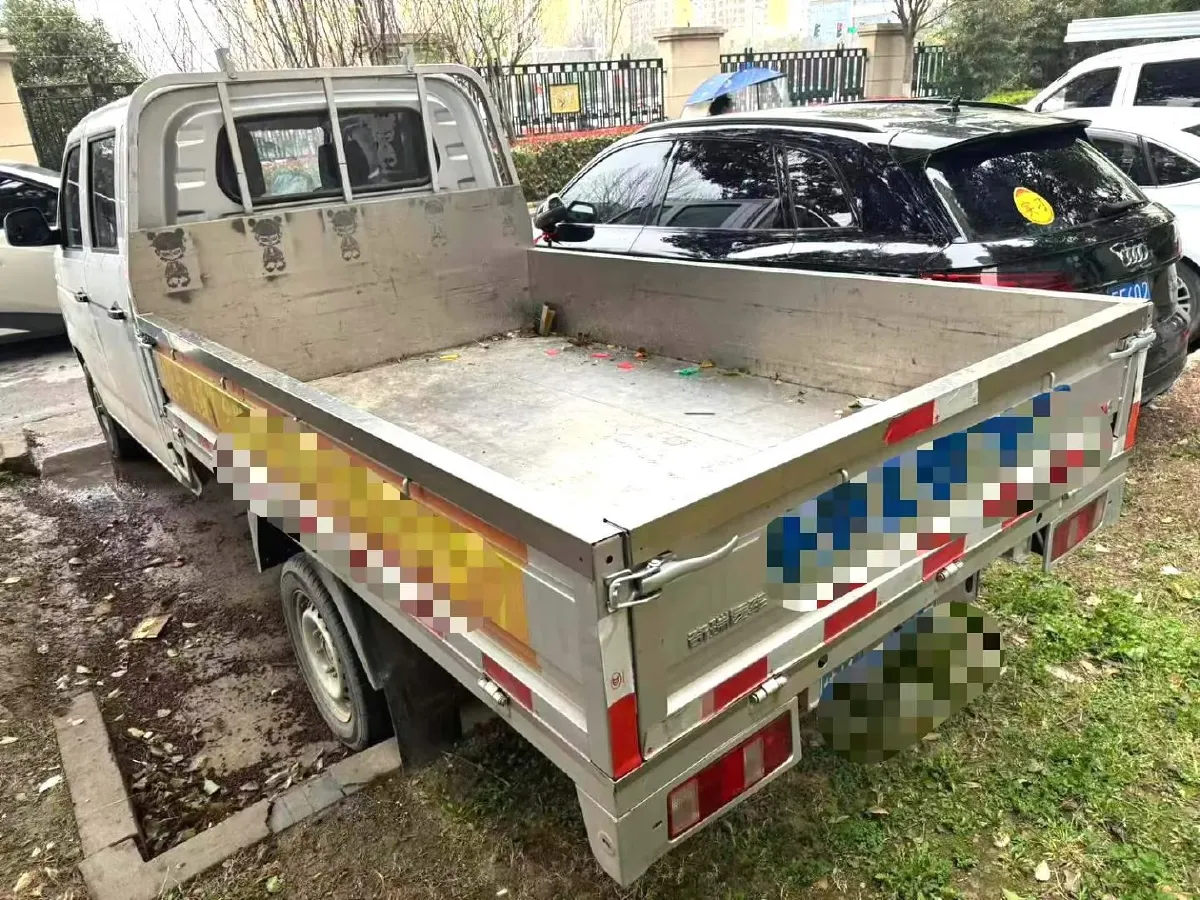 2021 ChangAn Kaicene ShenQi T30 1.6L 122HP L4 5MT,autocango,china used car exporter,china ev exporter,chinese used car exporter,chinese used ev exporter