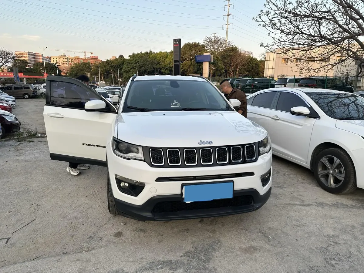 2017 Jeep Compass 1.4T 165HP L4 7DCT,autocango,china used car exporter,china ev exporter,chinese used car exporter,chinese used ev exporter