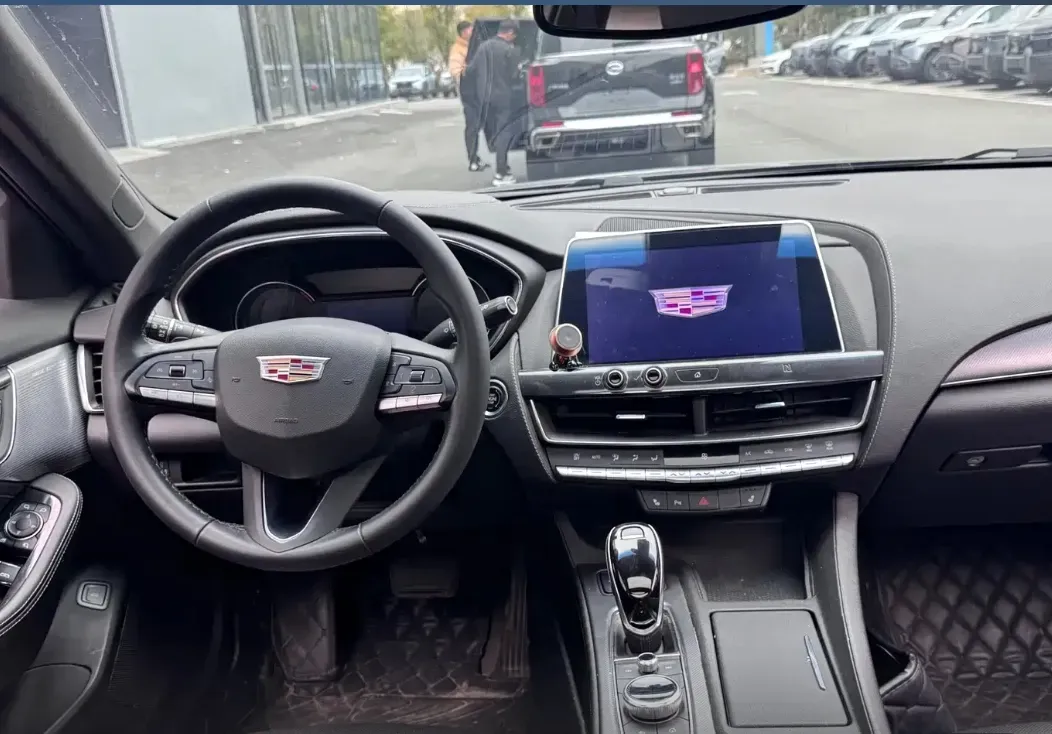 2022 Cadillac CT5 2.0T 237HP L4 10AT,autocango,china used car exporter,china ev exporter,chinese used car exporter,chinese used ev exporter