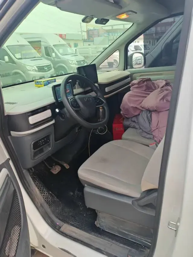 2024 Dongfeng YuFengEM27 BEV 41.86KWH,autocango,china used car exporter,china ev exporter,chinese used car exporter,chinese used ev exporter