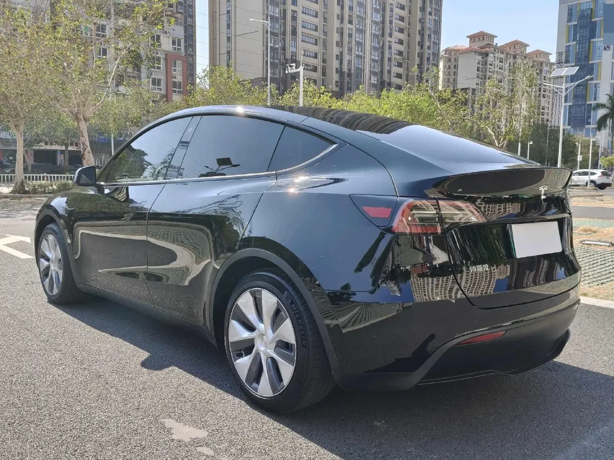 2022 Tesla Model Y BEV 60KWH,autocango,china used car exporter,china ev exporter,chinese used car exporter,chinese used ev exporter