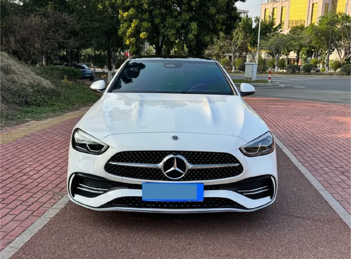 2025 Mercedes-Benz C Class 1.5T 204HP L4 9AT,autocango,china used car exporter,china ev exporter,chinese used car exporter,chinese used ev exporter