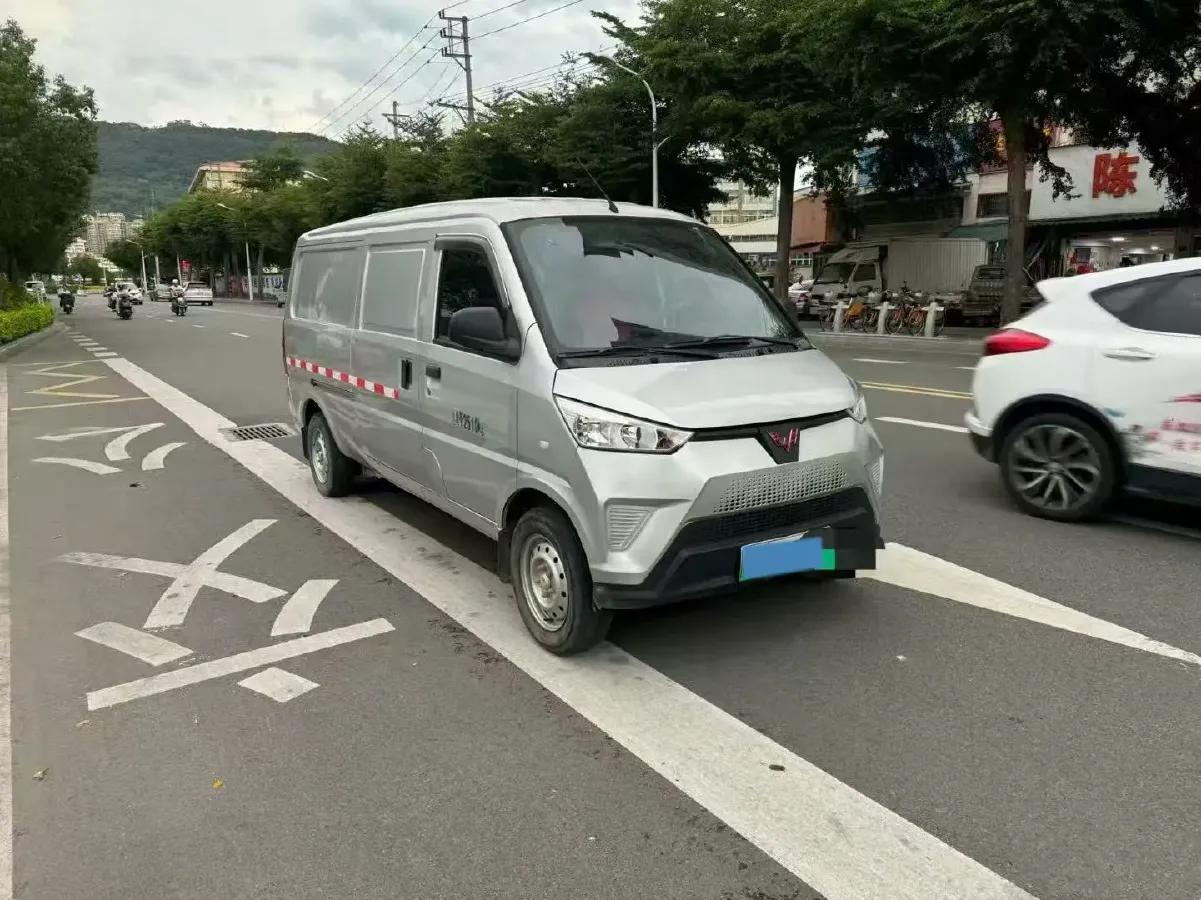2021 WuLing EV50 BEV 41.6KWH,autocango,china used car exporter,china ev exporter,chinese used car exporter,chinese used ev exporter