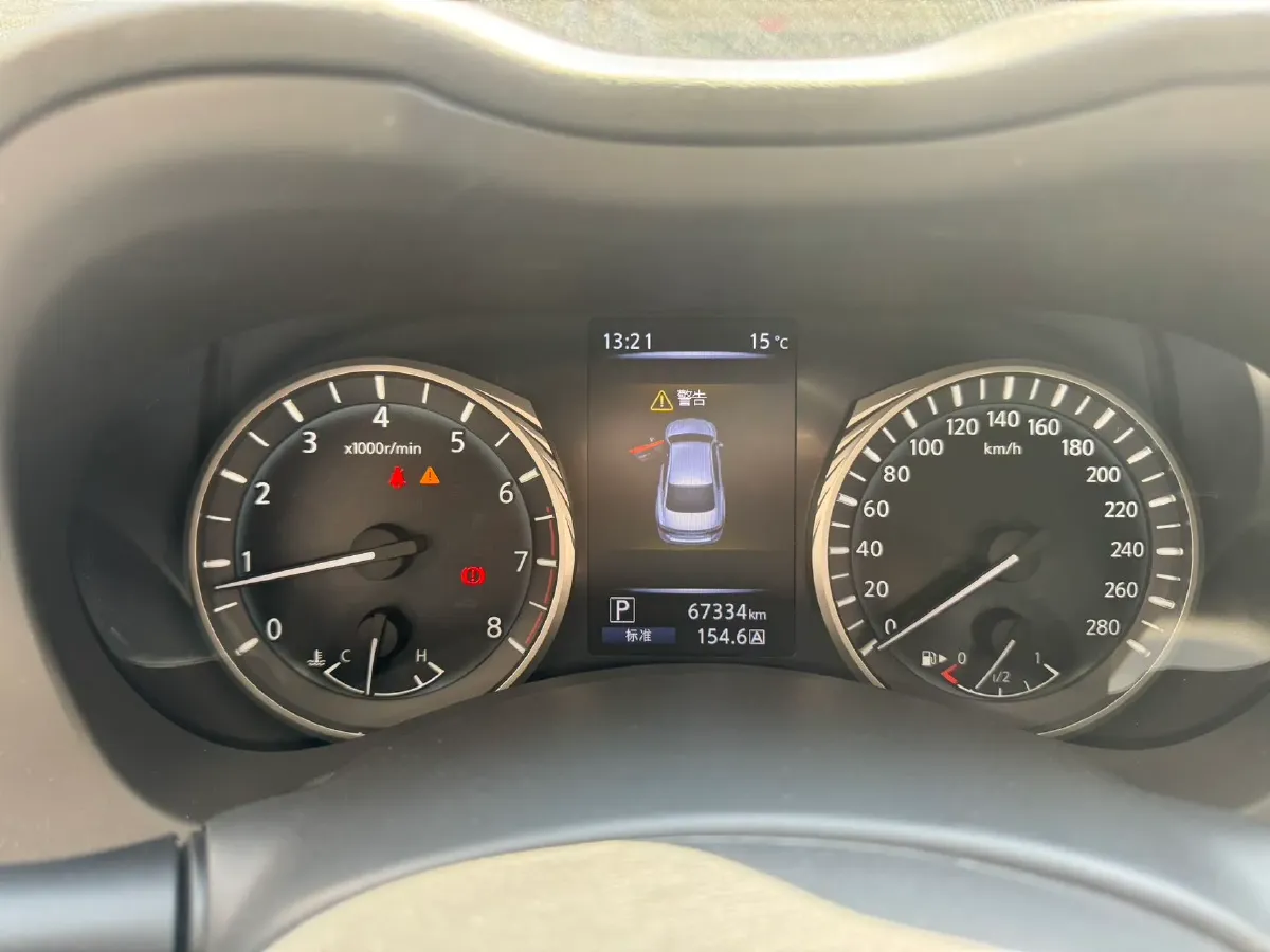 2018 Jeep Grand Commander 2.0T 265HP L4 9AT,autocango,china used car exporter,china ev exporter,chinese used car exporter,chinese used ev exporter