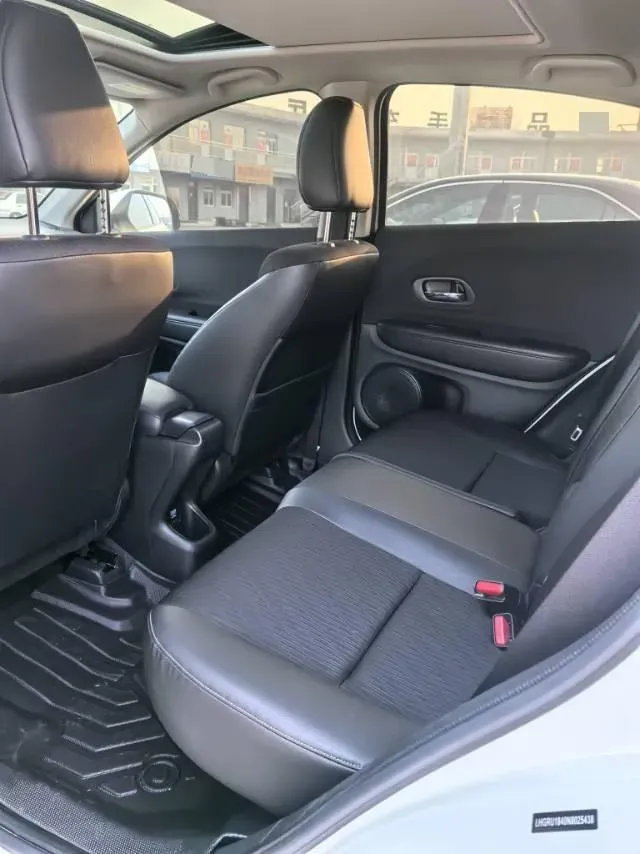 2022 Honda Vezel 1.5L 131HP L4 CVT,autocango,china used car exporter,china ev exporter,chinese used car exporter,chinese used ev exporter