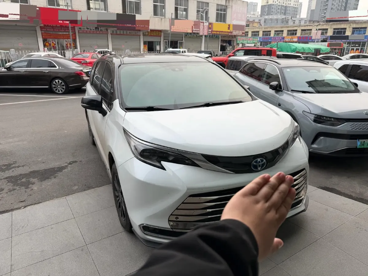 2021 Toyota Sienna 2.5L 192HP L4 E-CVT Hybrid,autocango,china used car exporter,china ev exporter,chinese used car exporter,chinese used ev exporter