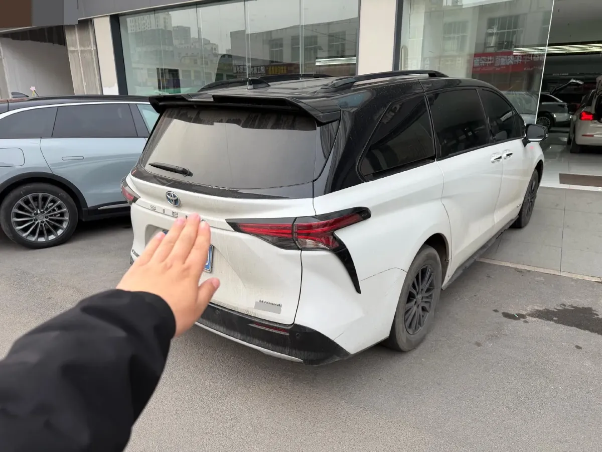 2021 Toyota Sienna 2.5L 192HP L4 E-CVT Hybrid,autocango,china used car exporter,china ev exporter,chinese used car exporter,chinese used ev exporter