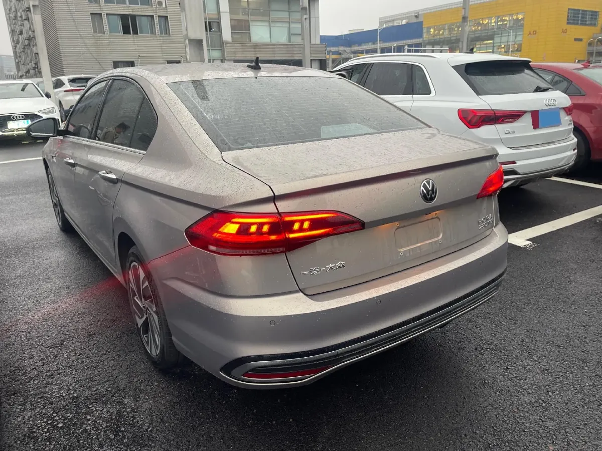 2023 Volkswagen Bora 1.4T 150HP L4 7DCT,autocango,china used car exporter,china ev exporter,chinese used car exporter,chinese used ev exporter