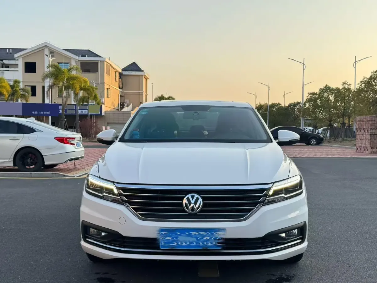2018 Volkswagen Lavida 1.2T 116HP L4 7DCT,autocango,china used car exporter,china ev exporter,chinese used car exporter,chinese used ev exporter