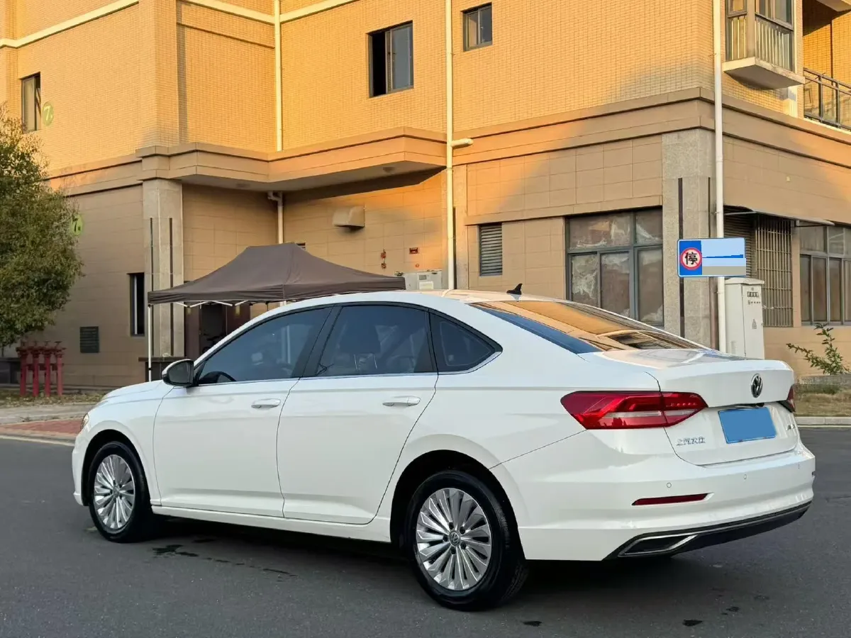 2018 Volkswagen Lavida 1.2T 116HP L4 7DCT,autocango,china used car exporter,china ev exporter,chinese used car exporter,chinese used ev exporter