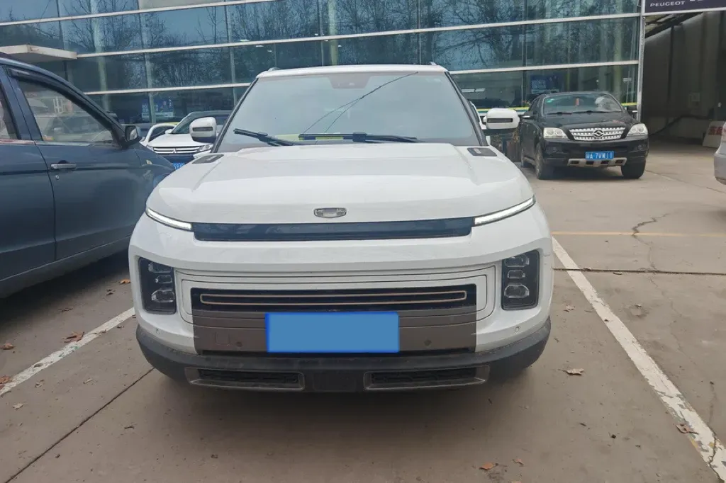 2020 Geely ICON 1.5T 177HP L3 7DCT,autocango,china used car exporter,china ev exporter,chinese used car exporter,chinese used ev exporter