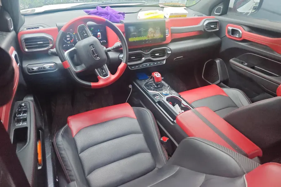 2020 Geely ICON 1.5T 177HP L3 7DCT,autocango,china used car exporter,china ev exporter,chinese used car exporter,chinese used ev exporter