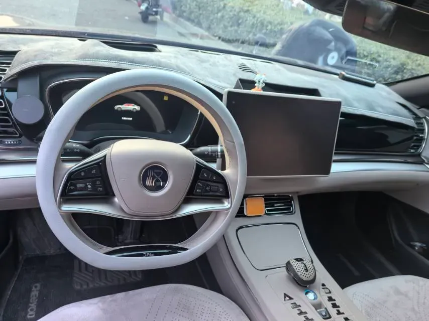 2025 BYD Han 1.5T 156HP L4 E-CVT PHEV,autocango,china used car exporter,china ev exporter,chinese used car exporter,chinese used ev exporter