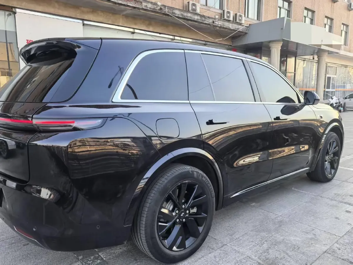 2023 Li L7 Range Extended 154HP REEV 40.9KWH,autocango,china used car exporter,china ev exporter,chinese used car exporter,chinese used ev exporter