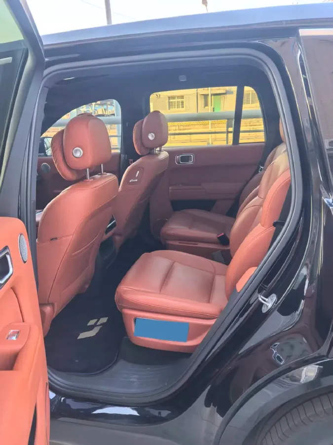 2023 Li L7 Range Extended 154HP REEV 40.9KWH,autocango,china used car exporter,china ev exporter,chinese used car exporter,chinese used ev exporter