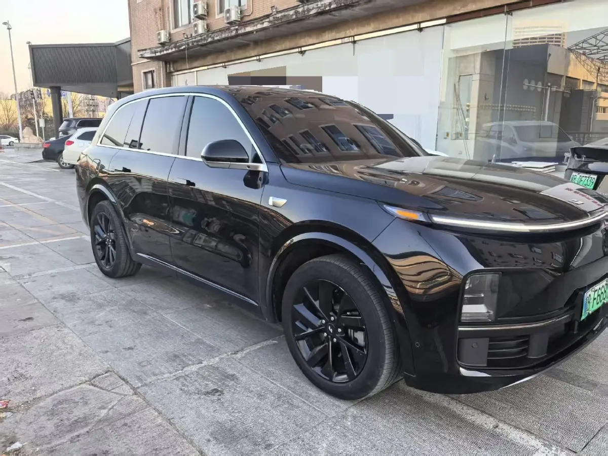 2023 Li L7 Range Extended 154HP REEV 40.9KWH,autocango,china used car exporter,china ev exporter,chinese used car exporter,chinese used ev exporter
