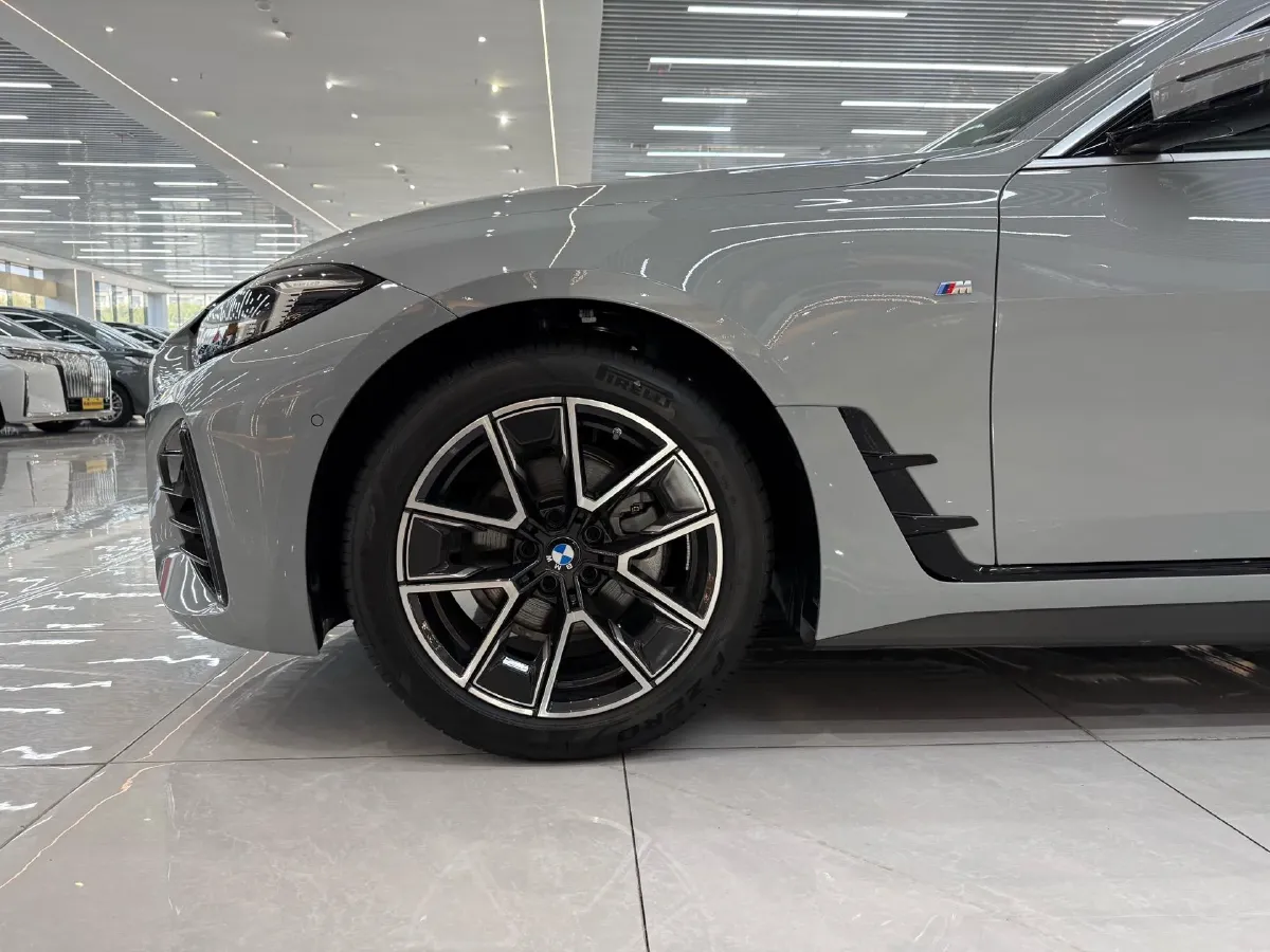 2024 BMW 4 Series 2.0T 184HP L4 8AT,autocango,china used car exporter,china ev exporter,chinese used car exporter,chinese used ev exporter